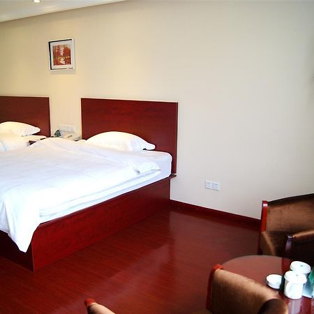 Greentree Inn Yunnan Lijiang Qixing Street Express Hotel Eksteriør bilde