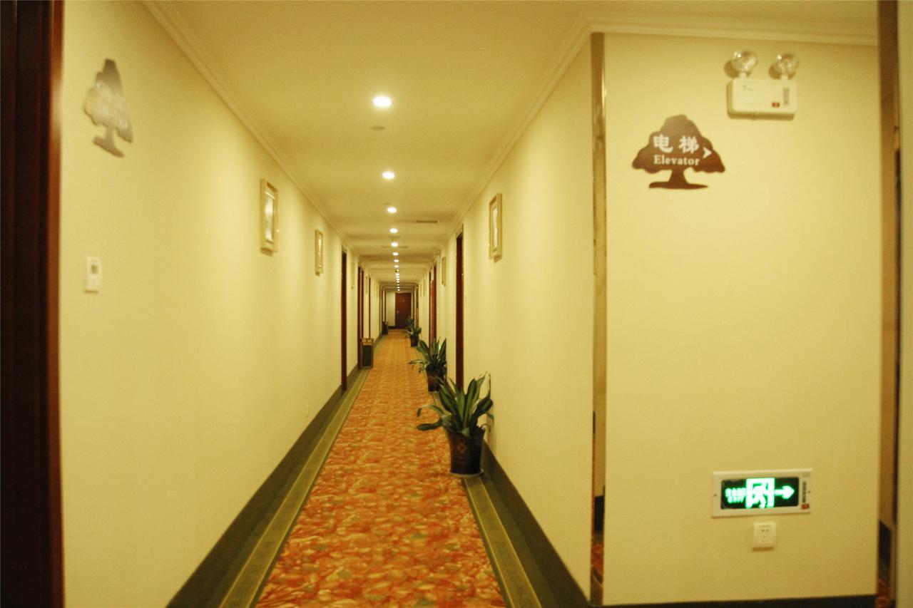 Greentree Inn Yunnan Lijiang Qixing Street Express Hotel Eksteriør bilde